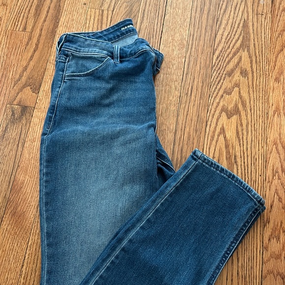 Old Navy Wow Straight - Picture 2 of 3